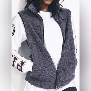 Victoria's Secret PINK Sherpa Sleeveless Vest Gray Large New Limited Edition Y2K